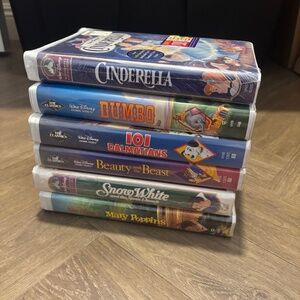 NWT Bundle of 6 Classic Disney VHS Movies